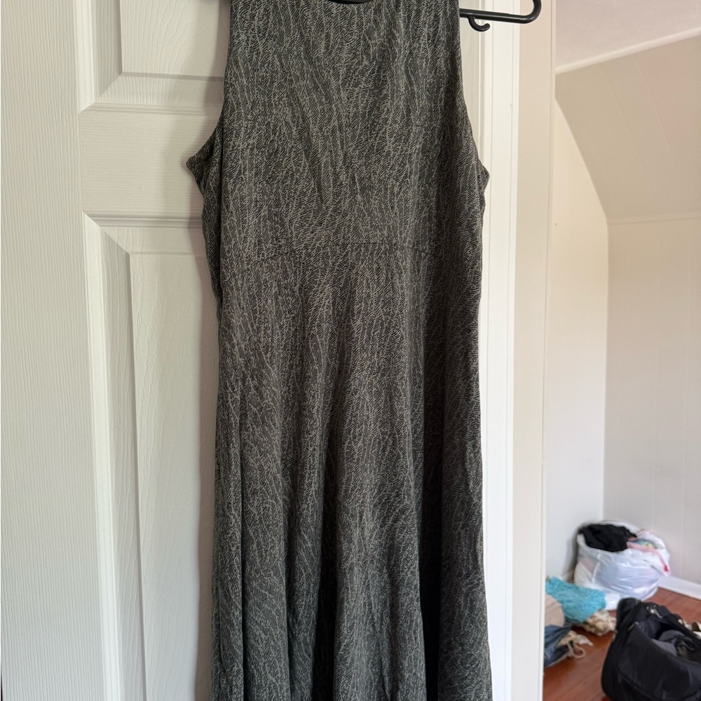 Athleta green Midi Dress